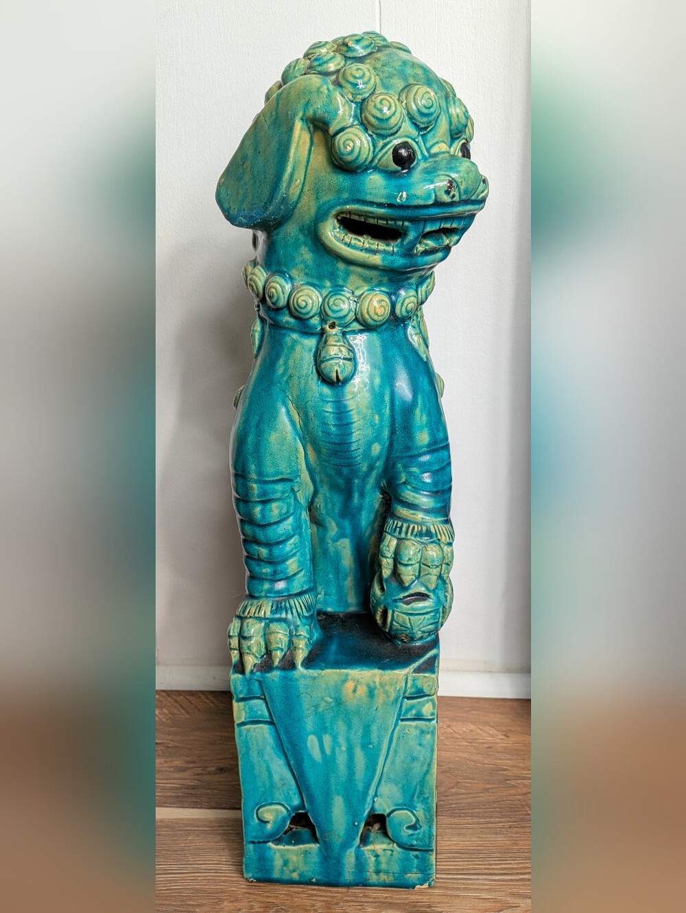 RARE Saks Fifth Avenue MCM 20" Turquoise Glazed Chinese Foo Dog On Pedestal